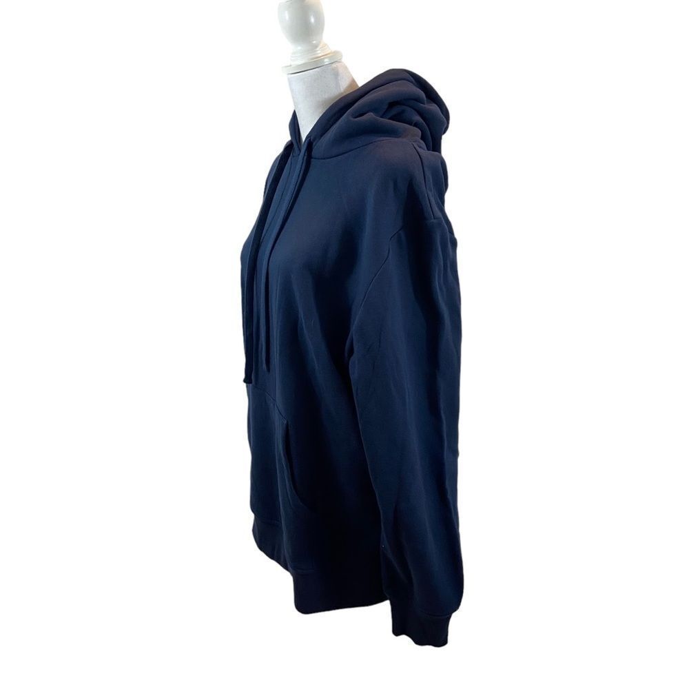 Brand new with Tags Amazon Essentials Navy Blue Ladies Hoodie Size 2XL